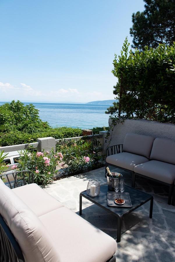 Beachfront Apartment Rosa Del Mar Jardin Mošćenička Draga エクステリア 写真